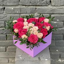 Цветочная композиция из Розы в коробке в Тасеево