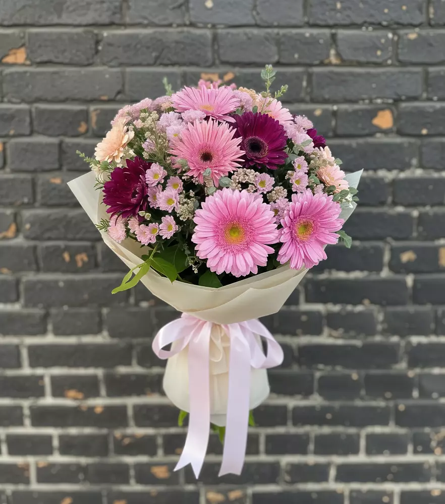 Букет цветов из: Герберы и Хризантемы в Тасеево