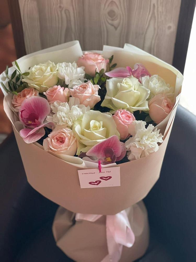 Букет цветов из: Орхидеи, Розы и Гвоздики в Тасеево