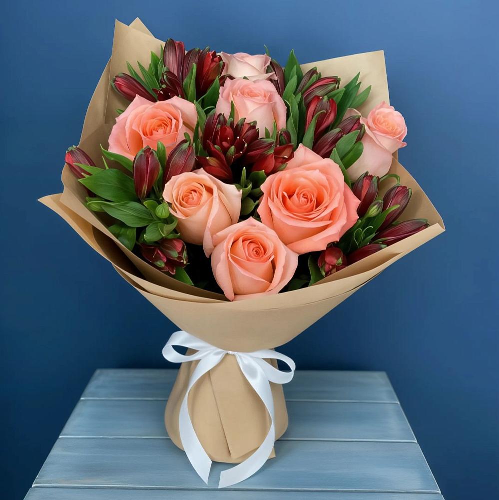 Букет цветов из: Розы и Альстромерии в Тасеево