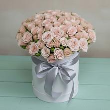 Цветочная композиция из Розы в шляпной коробке в Тасеево