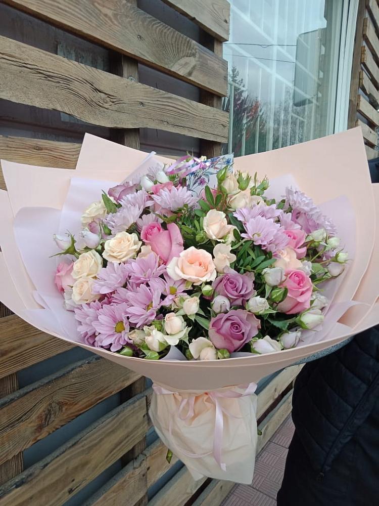 Букет цветов из: Розы и Хризантемы в Тасеево