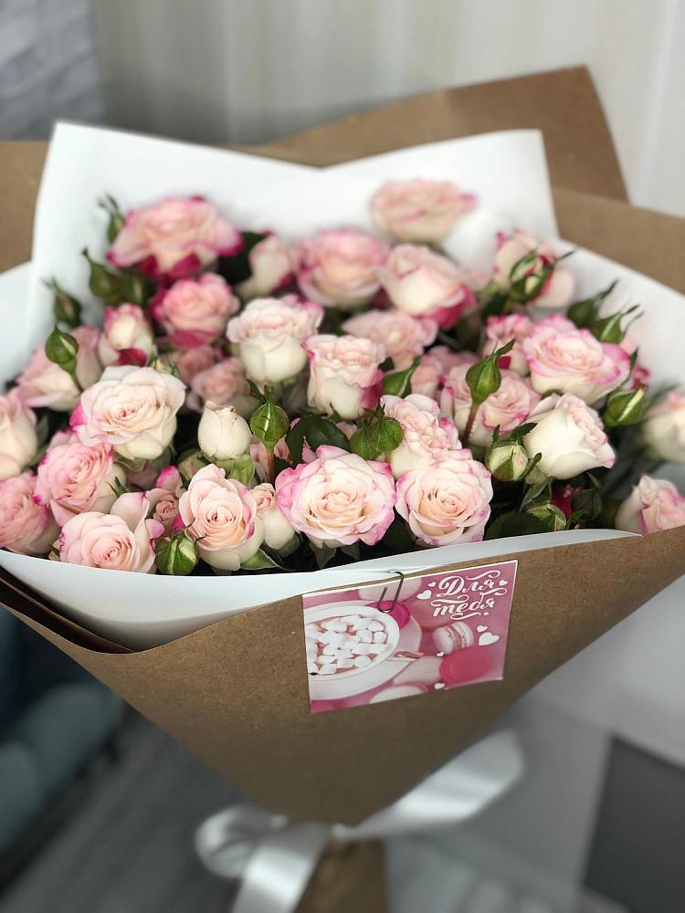 Букет цветов из: Розы в Тасеево