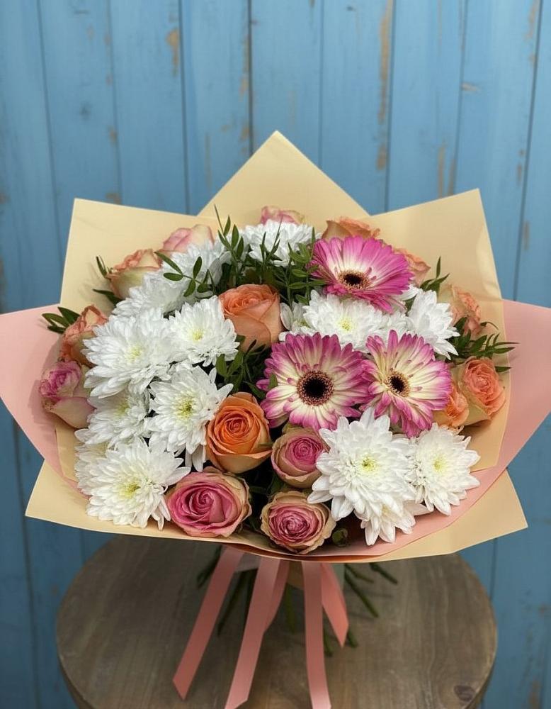 Букет цветов из: Розы, Герберы и Хризантемы в Тасеево