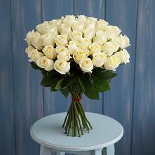 Букет 51 Белая роза Эдлесс Лав в Тасеево
