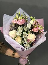 Букет цветов из:  Альстромерии, Розы и Лизиантусы #REPLACE_PRED# Тасеево