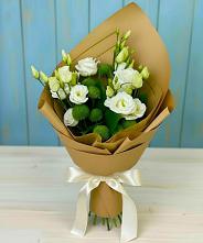 Букет цветов из:  Хризантемы и Лизиантусы в Тасеево