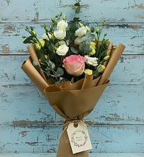 Букет цветов из:  Розы и Лизиантусы в Тасеево