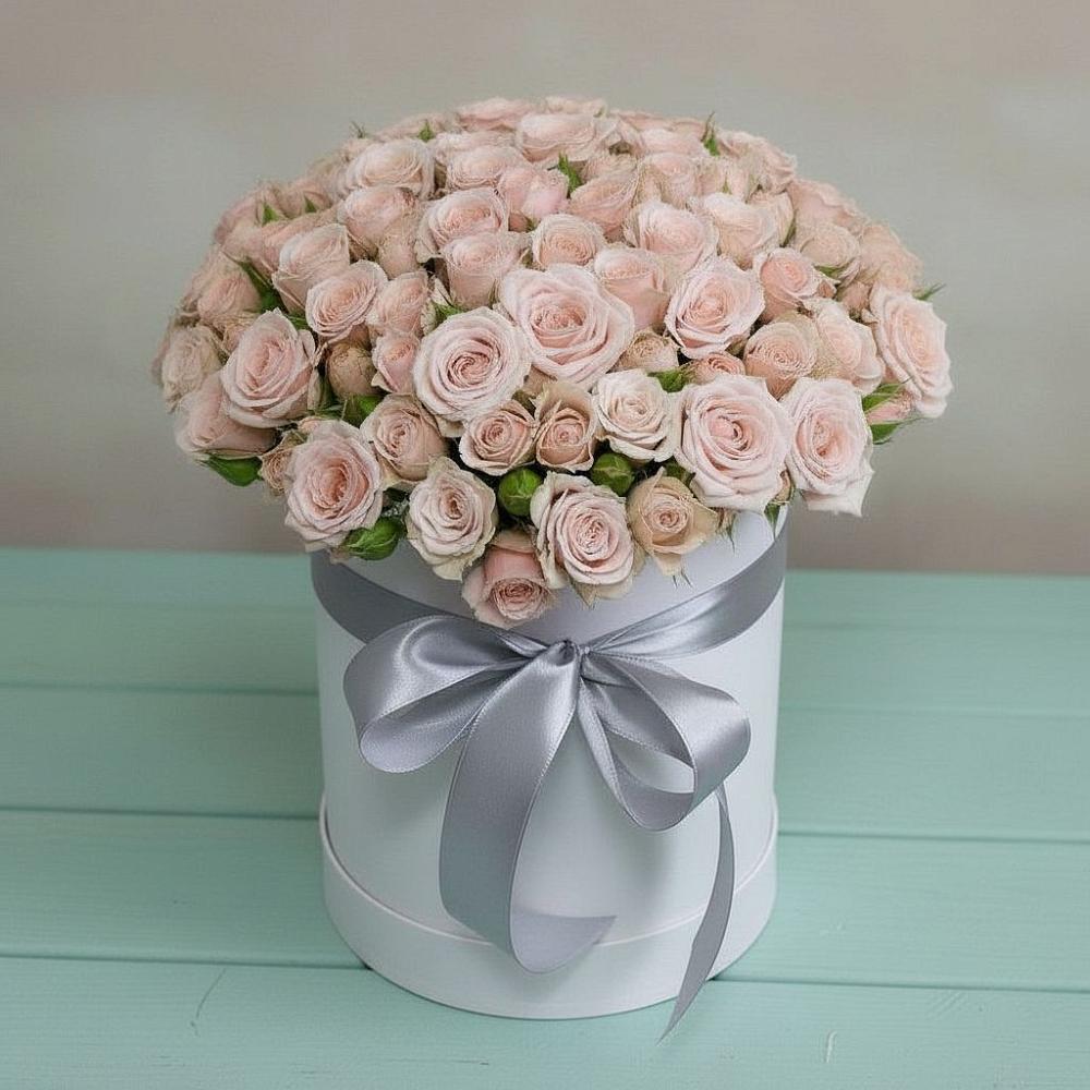 Цветочная композиция из Розы в шляпной коробке в Тасеево